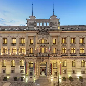 ***** Hotel Nh Collection Carlo Iv Czechy