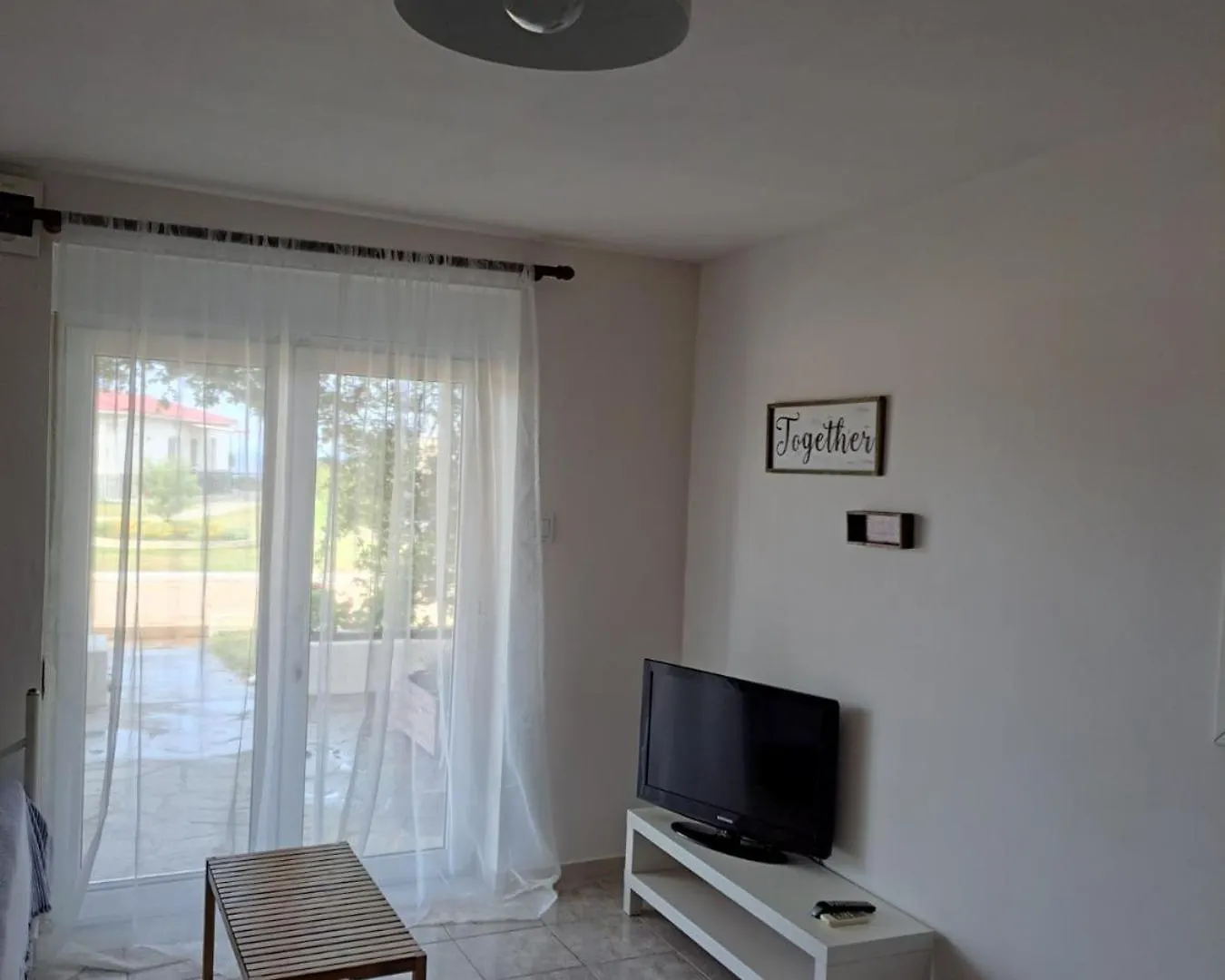 Kiki'S Place Nikiti  Aparthotel